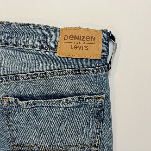 Denizen from Levi's 231 Athletic Fit Blue Jeans - Picture 3 of 8